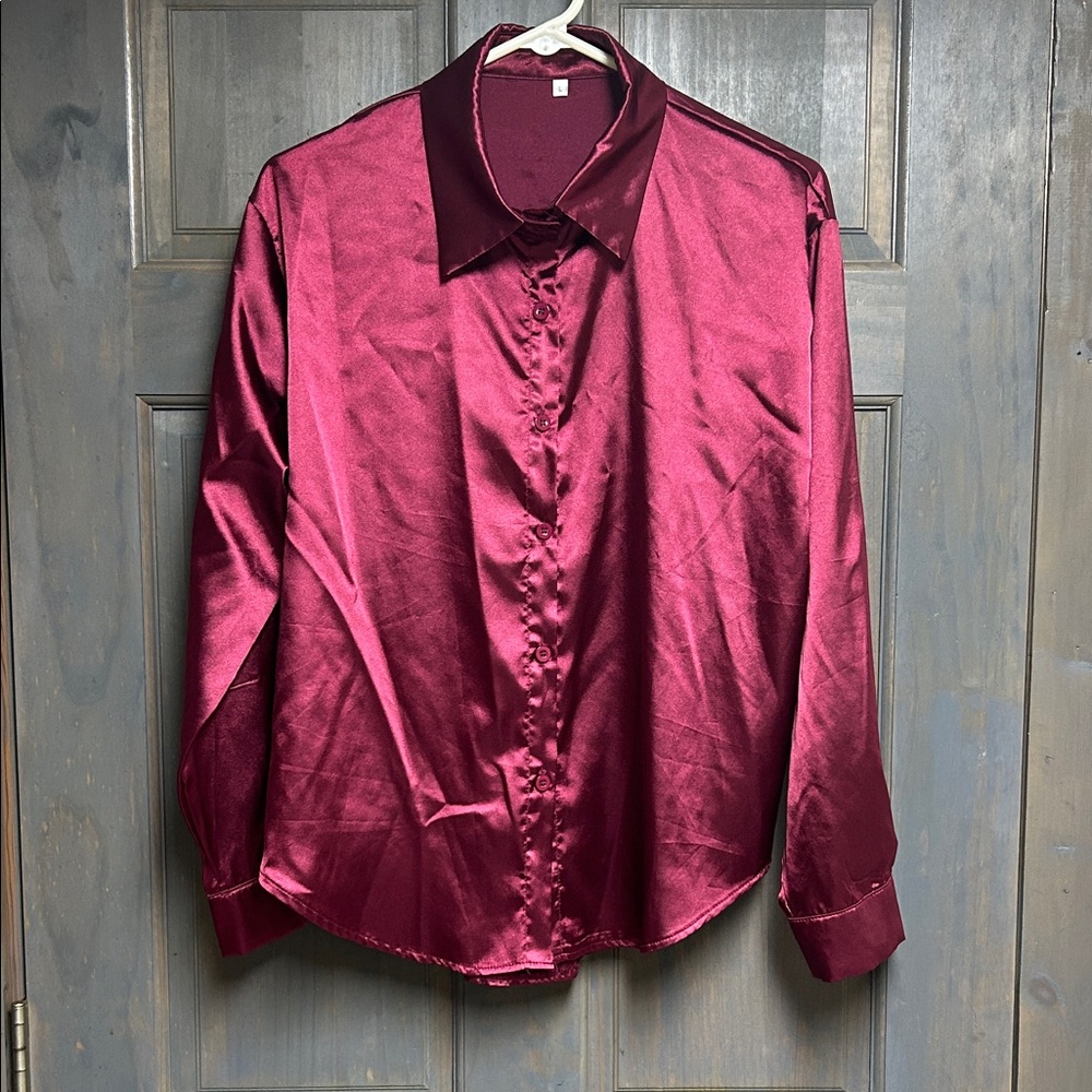 Sleek Satin Button-Up Shirt in Burgundy